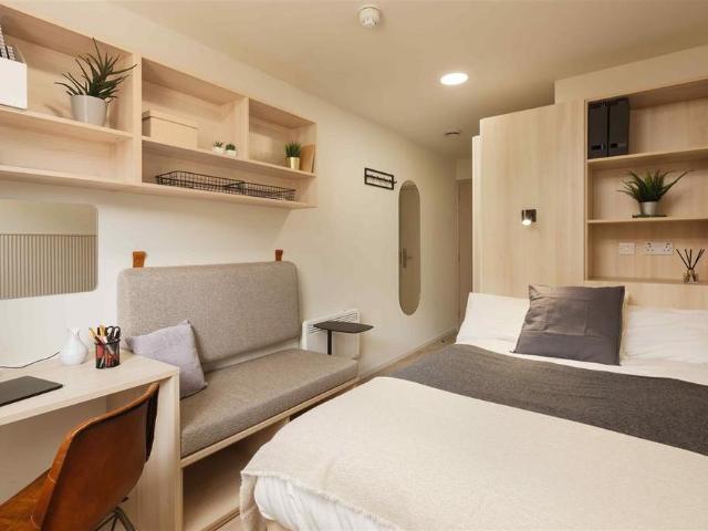 Studio to rent