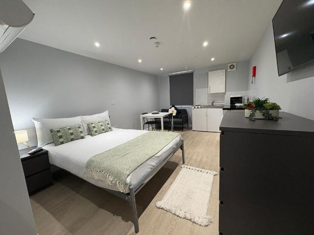 Studio to rent