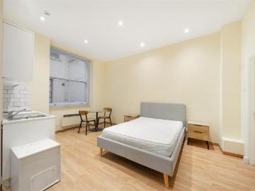 Studio to rent