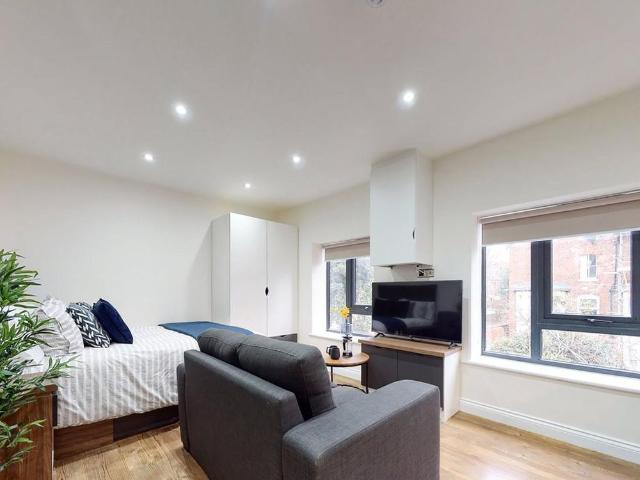 Studio to rent