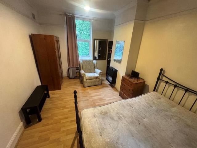 Studio to rent