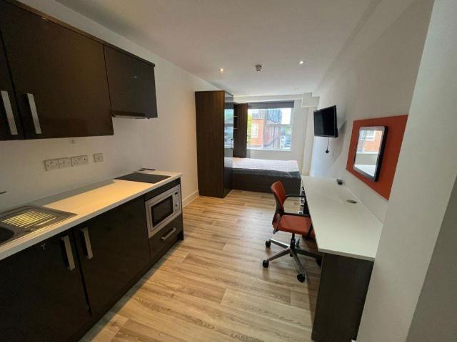 Studio to rent