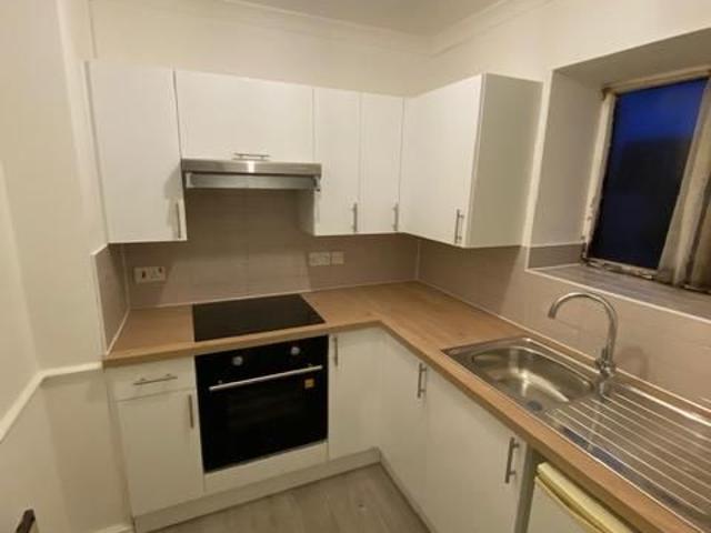 Studio to rent