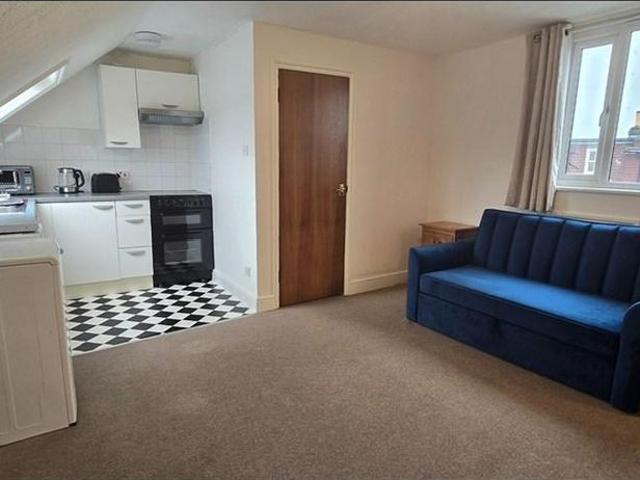 Studio to rent
