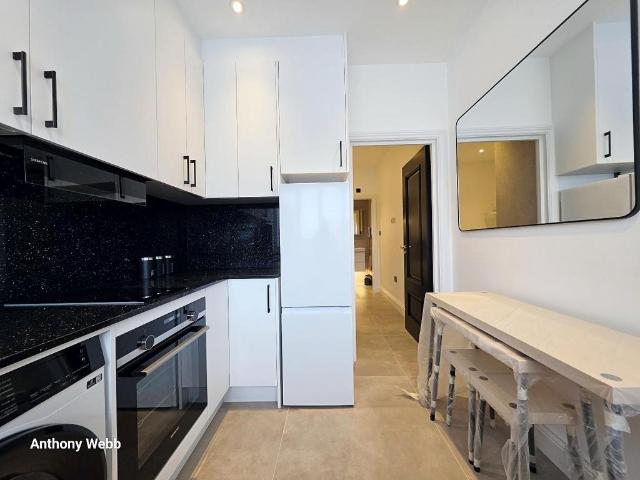 Studio to rent