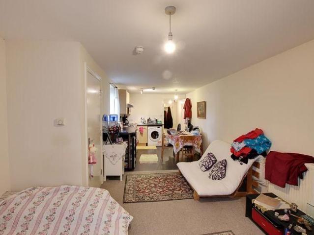 1 bedroom apartment to rent