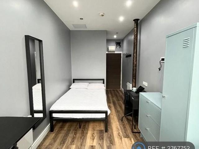Studio to rent