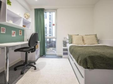 Studio to rent