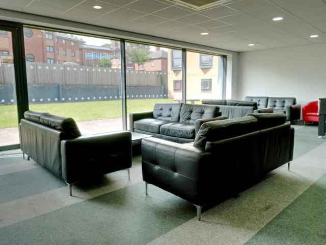 Studio to rent
