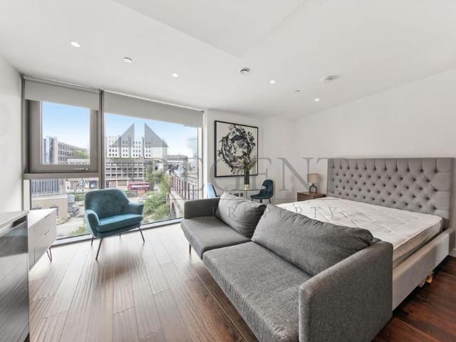 Studio to rent
