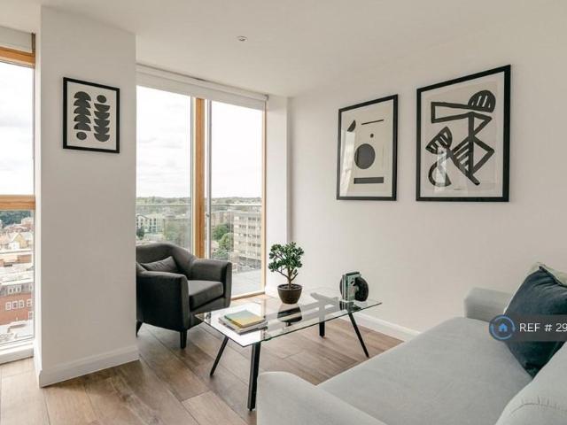 Studio to rent