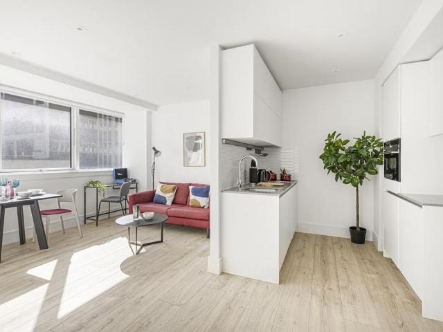 Studio to rent