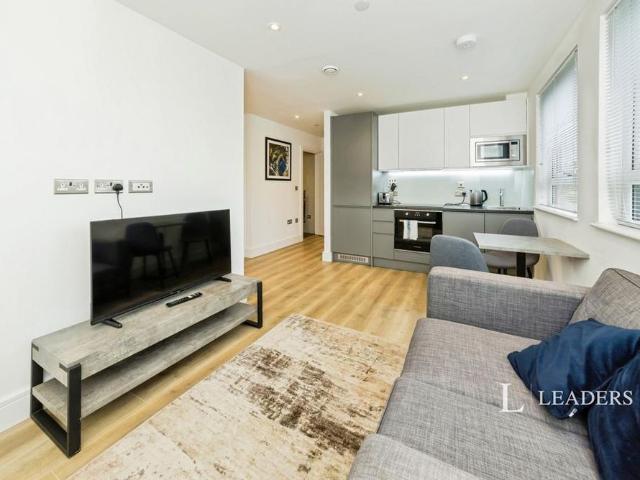 Studio to rent