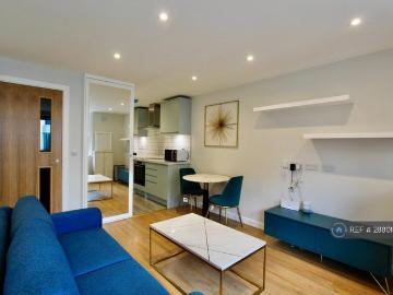 Aldgate, EC3, Central London, London, Greater London