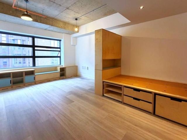 Studio to rent