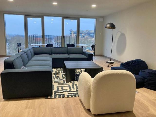 Studio to rent