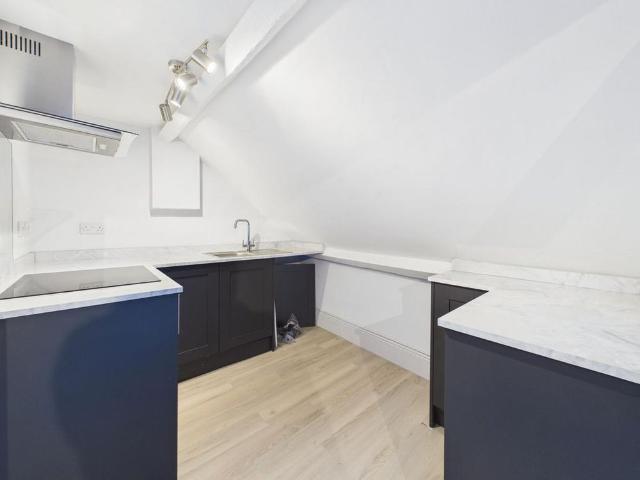 Studio to rent