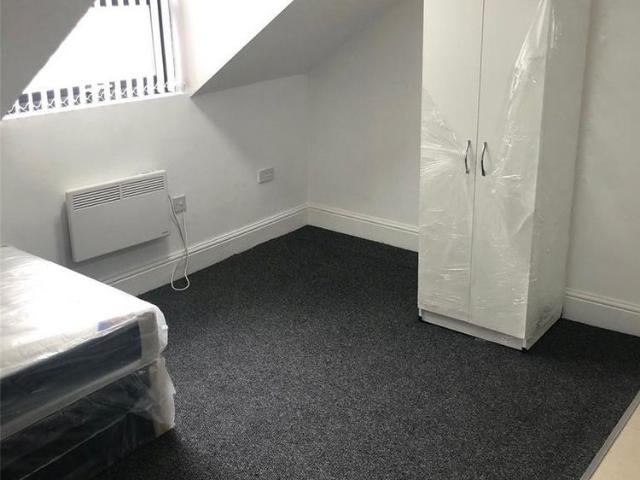 Studio to rent