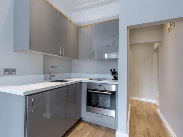 Studio to rent