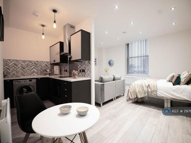 Studio to rent