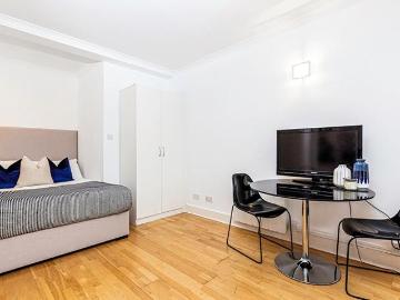 Studio to rent