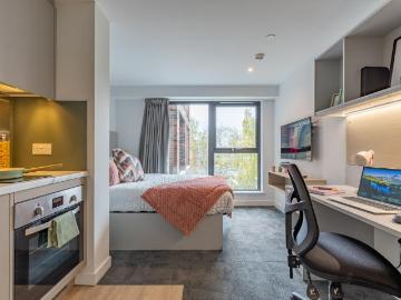 Glasgow, Glasgow and Clyde Valley - Equipped kitchen