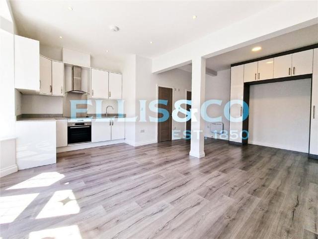 Studio to rent