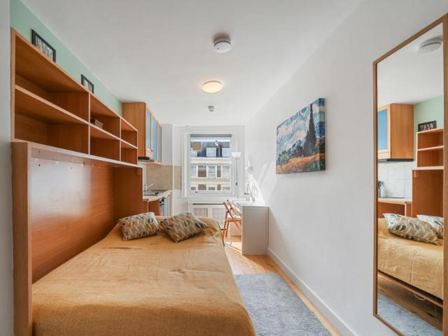 Studio to rent