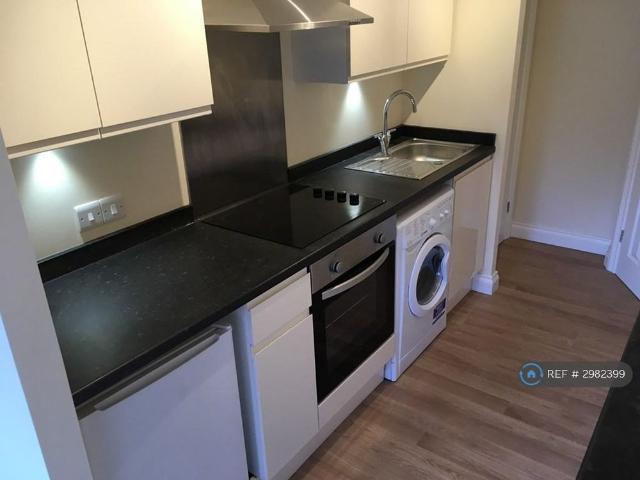 Studio to rent