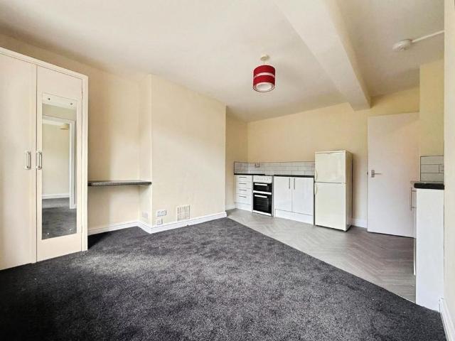 Studio to rent