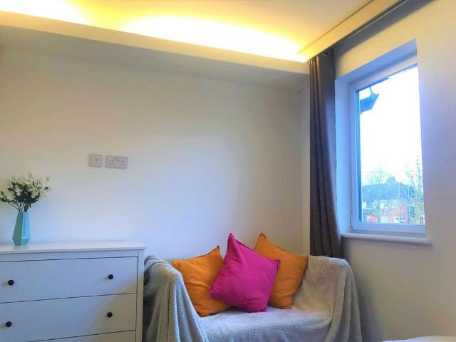Studio to rent