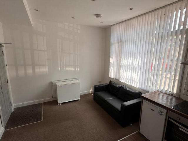 Studio to rent
