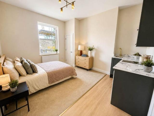 Studio to rent