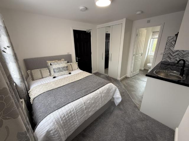 Studio to rent