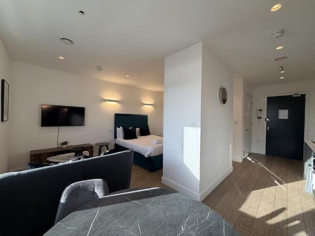 Studio to rent