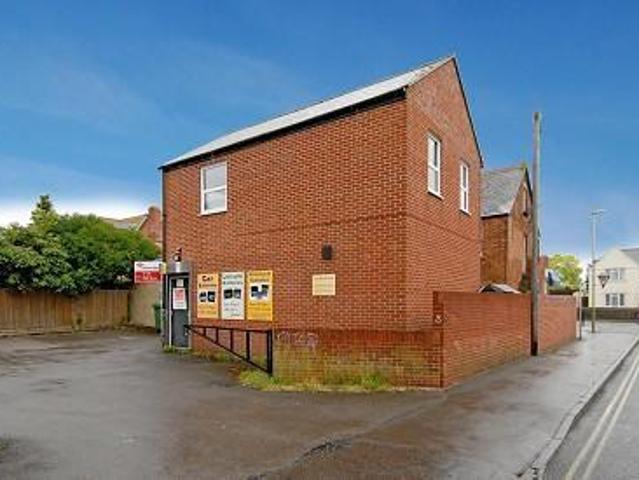 Studio to rent