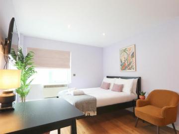 Studio to rent