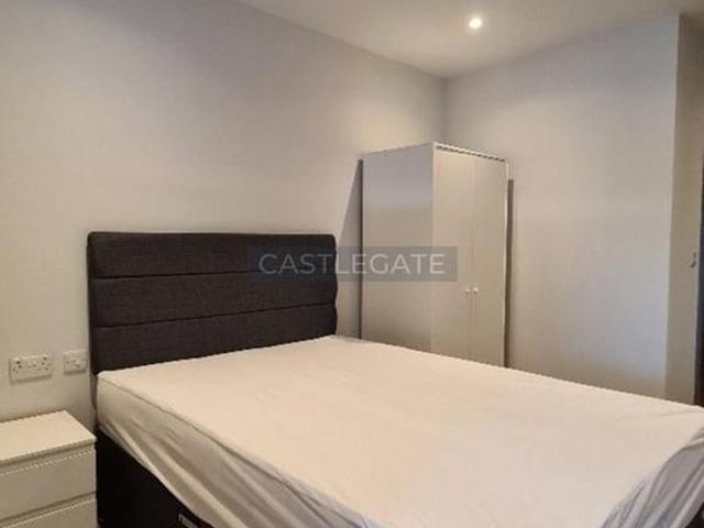 Studio to rent