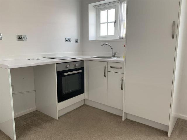 Studio to rent
