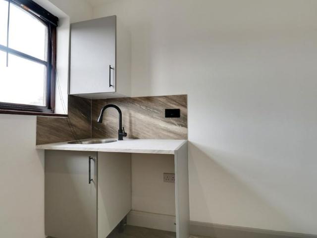 Studio to rent