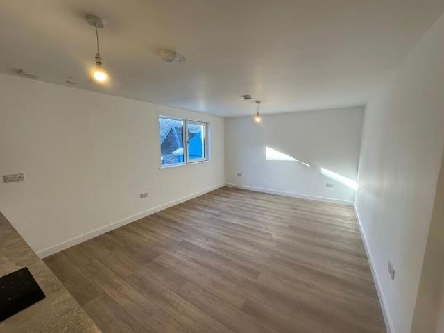 Studio to rent