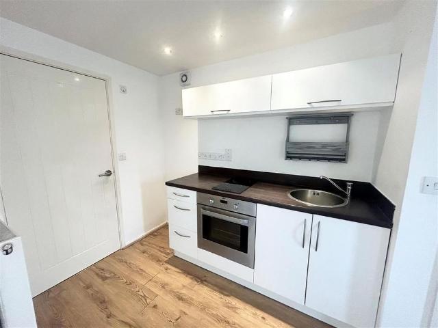 Studio to rent