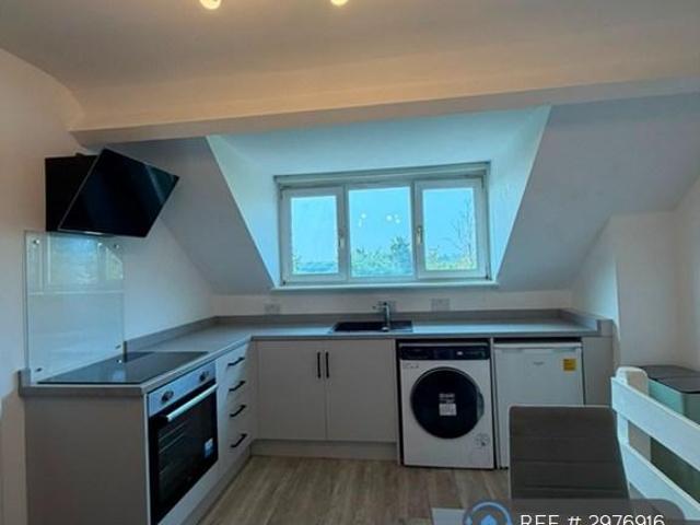 Studio to rent