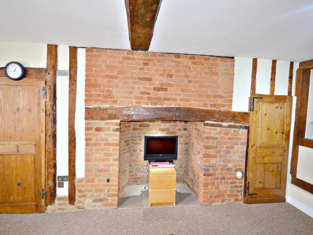 Studio to rent