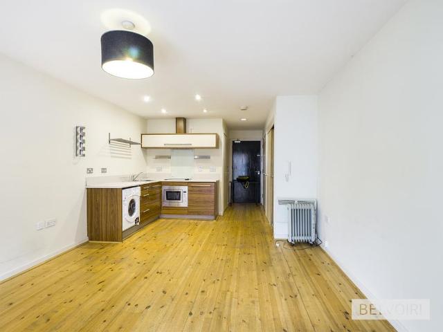 Studio to rent