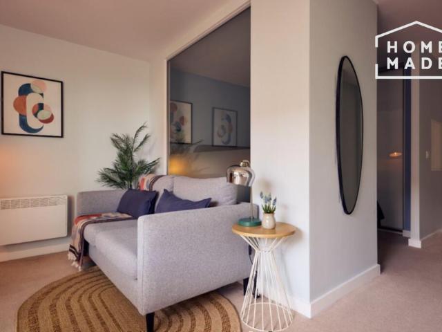Studio to rent