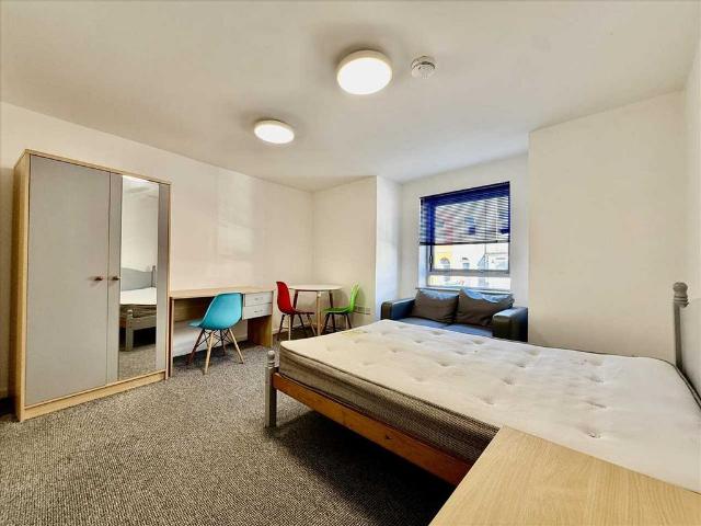 Studio to rent