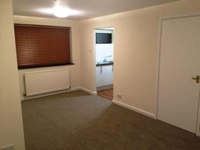 Studio to rent