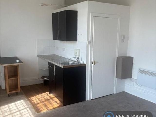Studio to rent