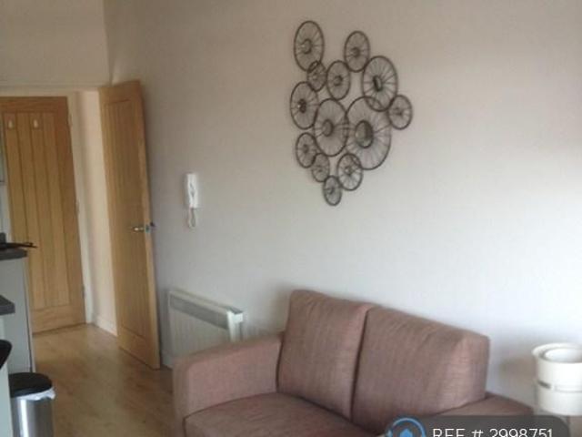 Studio to rent